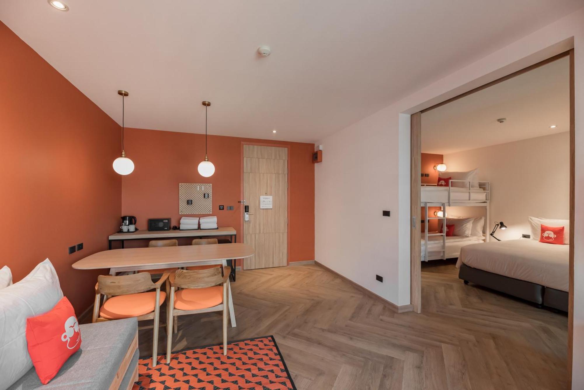 Blu Monkey Hub And Hotel Bangsaen Екстериор снимка